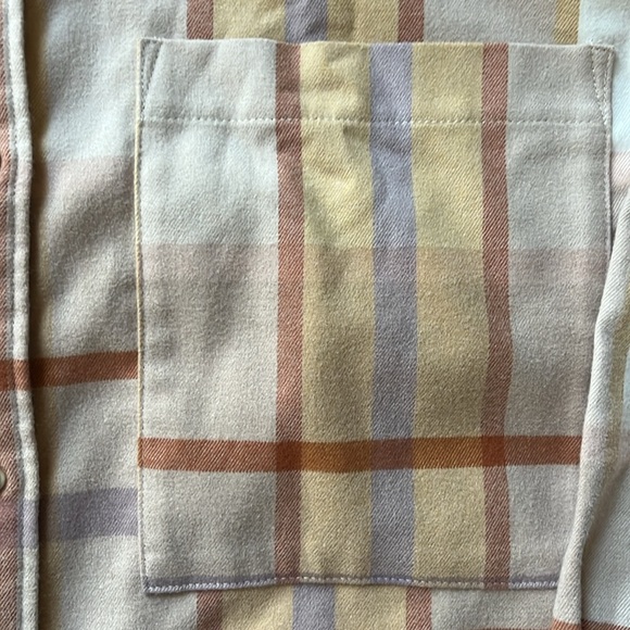 Oversized Abercrombie & Fitch plaid button up flannel size XL - Picture 3 of 4